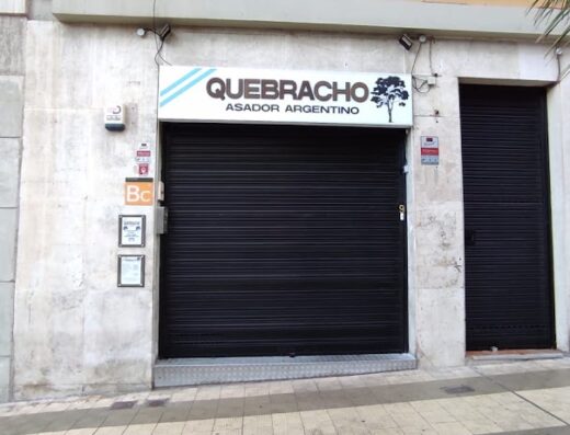 Quebracho asador, parrilla